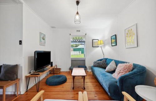 Goolwa Beach House | Hazel Hut -12 Hazel Street, Goolwa Beach
