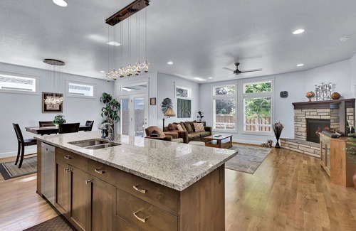 Southwest Ada County Alliance House | Hazelwood Haven- Single Level Home; Seasonal Pool