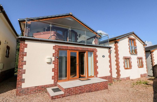 Kingswear Cottage | Hazelwood Lodge