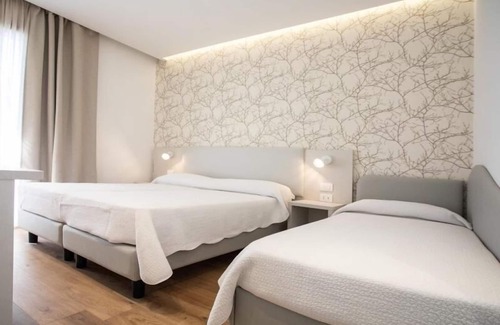 Torre Pedrera Hotel | Hb Hotels Orchidea Blu