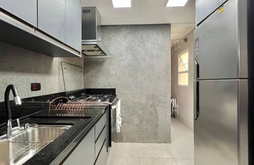 Vila Clais Apartment | HBH06 - AP in the Center, Near the sea | Air, Pool, TV, Wifi. Full Kitchen