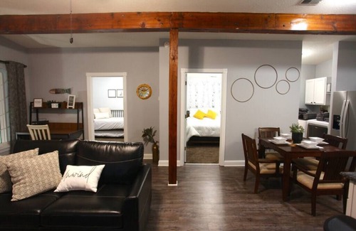 Chillicothe Apartment | Head above Water - Downtown Chillicothe
