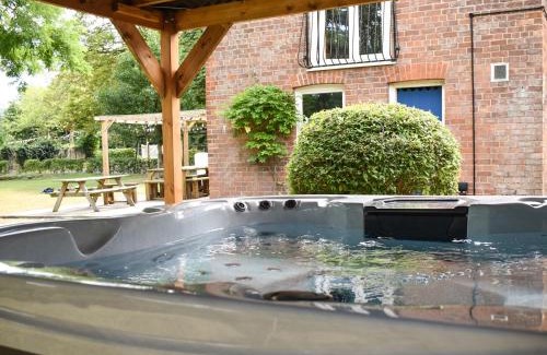 Wainfleet All Saints House | Head Brewers House - Uk34736