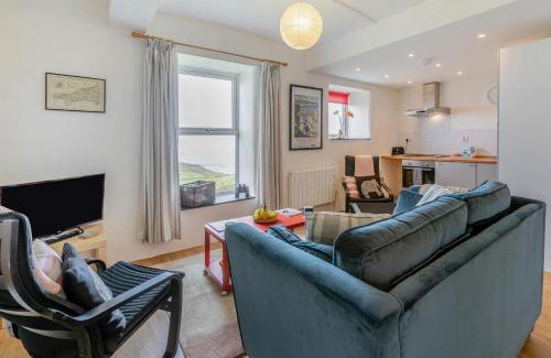 St Just House | Headland View
