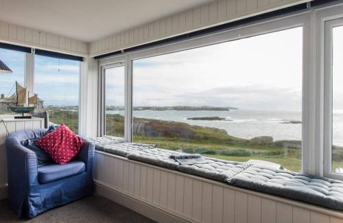 Trearddur Bay House | HEADLANDS-2 BED-SEA VIEW APARTMENT-TREARDDUR BAY