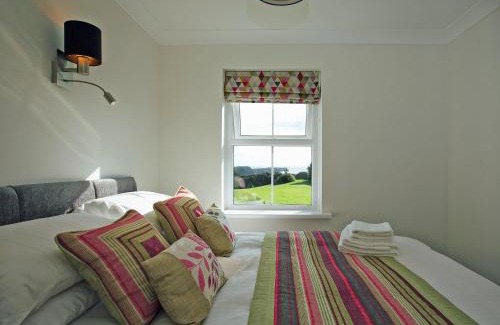 Lydstep House | Headlands House - Uk6739