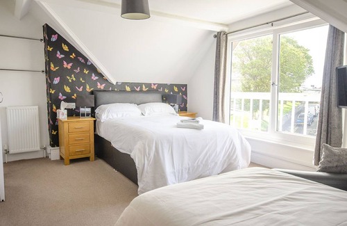 Maenporth House | Headlands - Room Only Accommodation