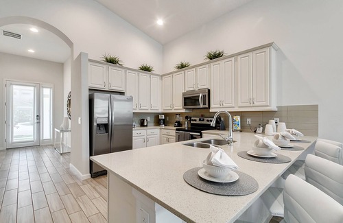 Kissimmee Resort | Headline