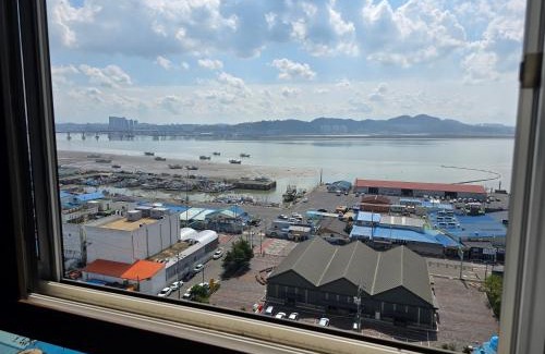 Seocheon Apartment | Healingtime