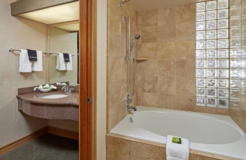 San Simeon Hotel | Hearst to Coast | Oceanfront King Room at Cavalier with Scenic Walks & Pool