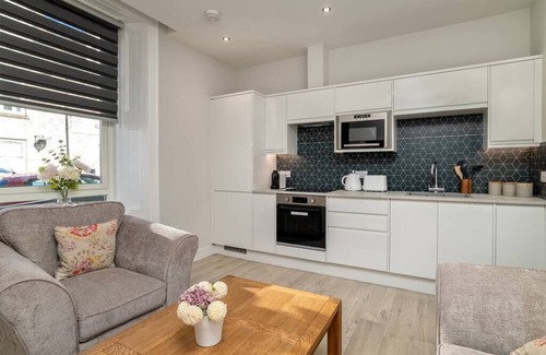Aberdeen West End Apartment | Heart of Aberdeen - Ground Floor