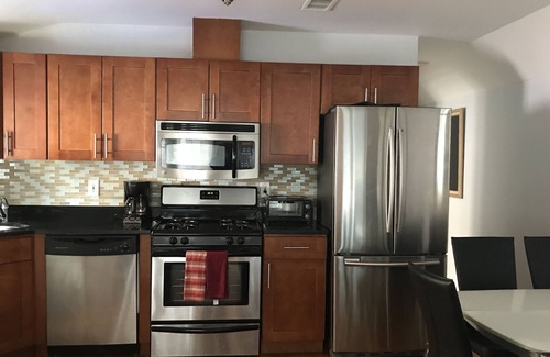 Queens Apartment | HEART OF BAYSIDE, 2bed 2bath with Loft