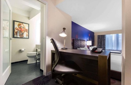 Streeterville Hotel | Heart of Chicago, Double Queen @ The Chicago Hotel Collection Magnificent Mile