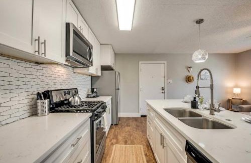 Old East Dallas Apartment | Heart of Dallas Flat Close to Baylor Hospital