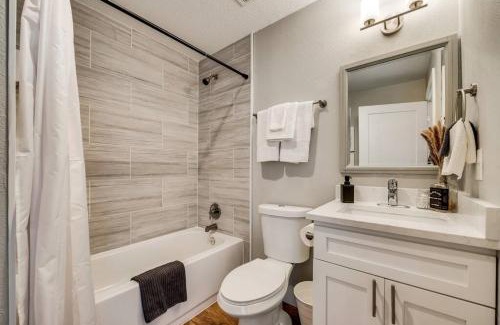 Old East Dallas Apartment | Heart of Dallas Flat Close to Baylor Hospital