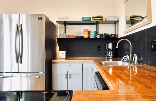 Deer Harbor House | Heart of Deer Harbor - Harbormaster House