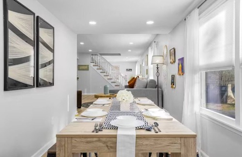 Wilmington House | Heart of Delaware Cozy Home Away