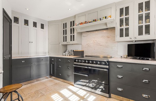 Hampstead House | Heart of Hampstead, by Veeve