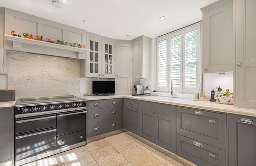 Hampstead House | Heart of Hampstead, by Veeve