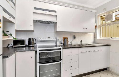Henley Beach Apartment | Heart of Henley - A Homey Hideaway by the Beach
