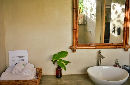 Pavones Apartment | Heart of Pavones - Casas Bahía Unit 1