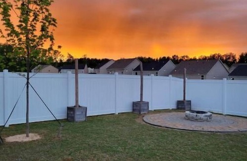 Simpsonville House | Heart of Simpsonville-Family Friendly. Gym,Firepit