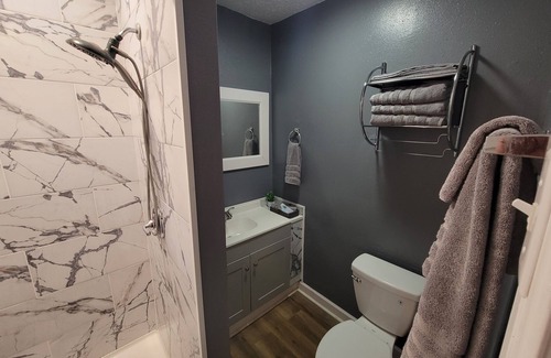 Faubourg Livaudais Condo | Heart of the city. Close to the Dome, Mardi Gras parades and many festivals.