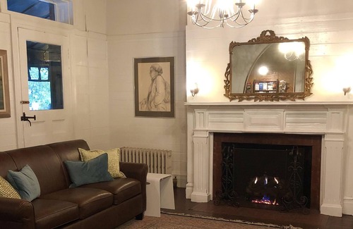 Lansing Bed & Breakfast | Heart of the Finger Lakes Historic Inn, Room 1