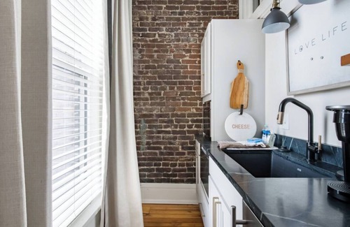 Old City Apartment | Heart of the Old City - Lux Loft