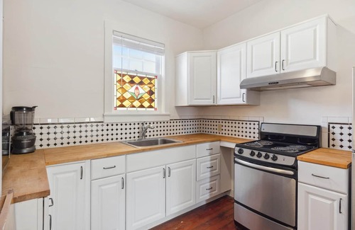 Mendocino Cottage | Heart & Soul Home in the Mendocino Village