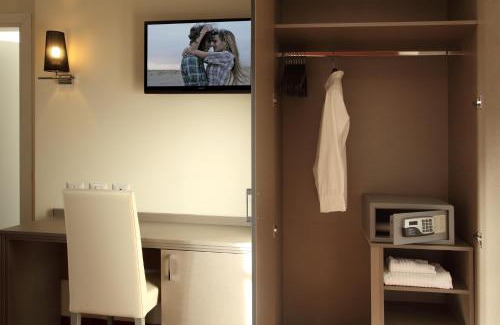Vatican Hotel | Hearth Hotel
