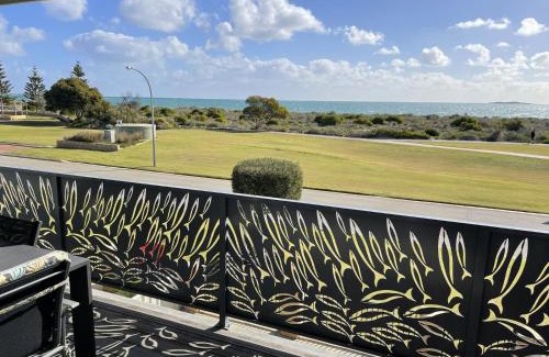 Jurien Bay House | Heat N View