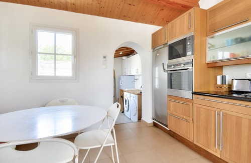 Noirmoutier-en-l'Ile Ski Chalet | Heated pool, 800 m from the beach, villa for 8