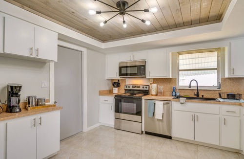 Oakland Hills House | Heated Pool: Canal-Front Rotonda West Retreat