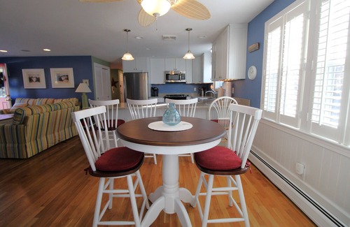Centerville House | Heated Pool Close To Town (2351)