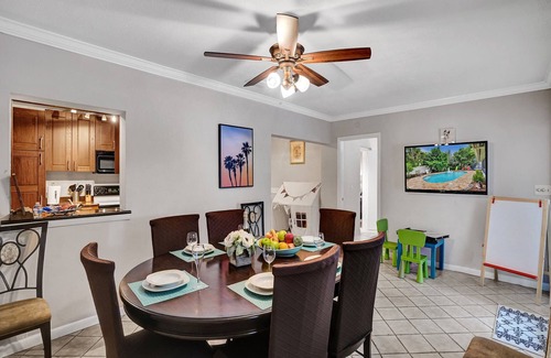 Deerfield Beach Villa | Heated Pool-Family Villa 7 Min to Beach, BBQ