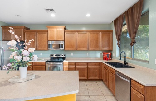 Laveen Village House | Heated Pool | Game Room| Massive 5 BR Retreat
