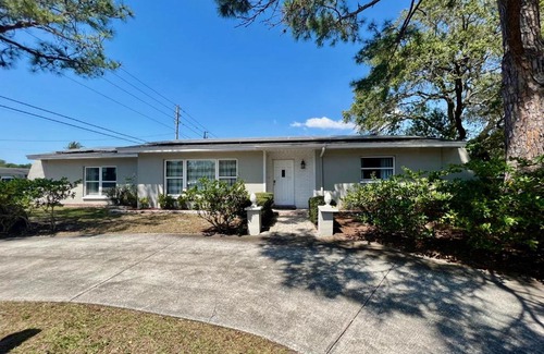 Clearwater House | Heated Pool Home near Clearwater Beach