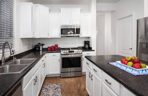 Power Ranch House | Heated Pool Home with 6 King beds & 5 bedrooms