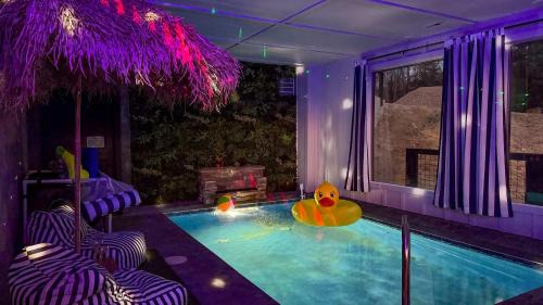 Wears Valley House | Heated Pool - Incredible Sunsets - Designed 4 FUN