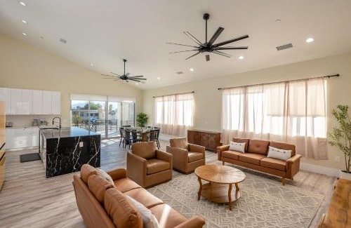 B-Bar-H Ranch House | Heated Pool, Jacuzzi, Pickleball, Movie Theater, Sauna - Spacious 4BR