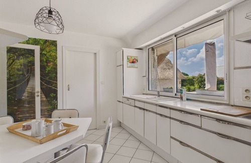 Pleuven House | Heated pool, large garden, house for 8