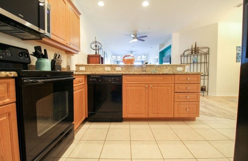 Rotonda West Condo | Heated pool & spa/3 bed/2 bath/gated community/Elevator/Free parking