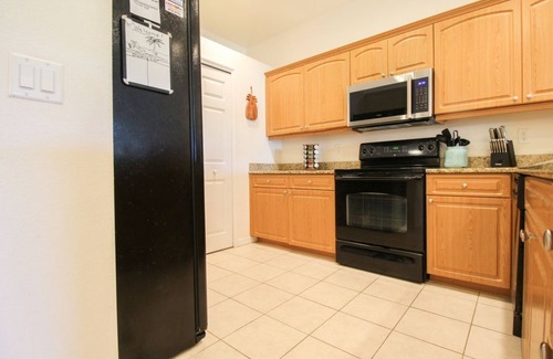 Rotonda West Condo | Heated pool & spa/3 bed/2 bath/gated community/Elevator/Free parking