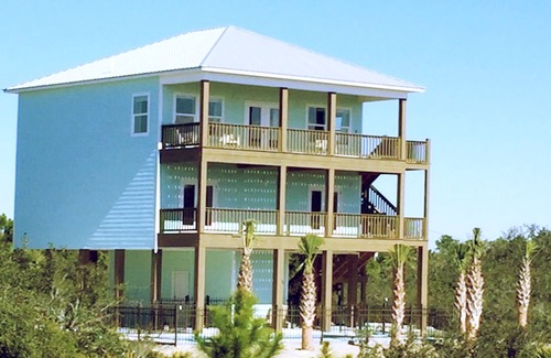 Surf Side Shores House | HEATED PRIVATE POOL, 5 bedrooms, Oceanview, Newly decorated and furnished