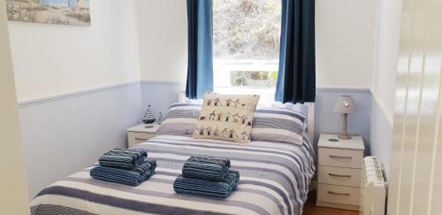 Looe House | Heated Swimming Pool Looe Polperro Cornwall Holiday Home