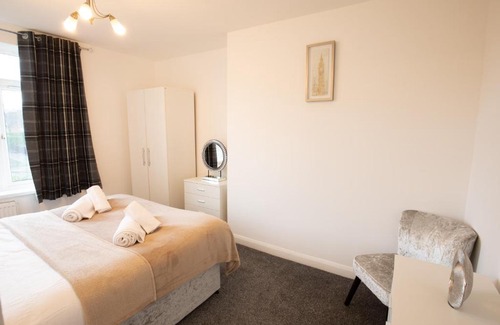 Gateshead House | Heather House