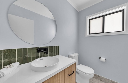 Merimbula Cabin | Heather - Pet Friendly Merimbula