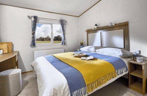 Bishop Auckland House | Heather View Leisure Park - Ivy Caravan 3