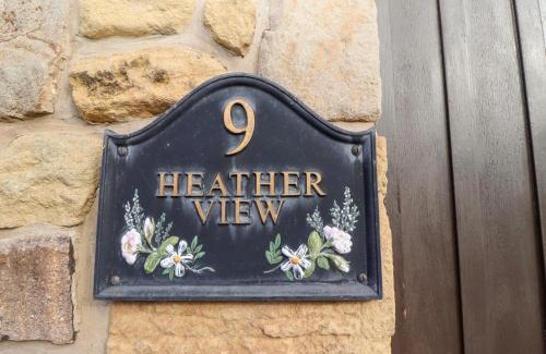 Akeld House | Heatherview